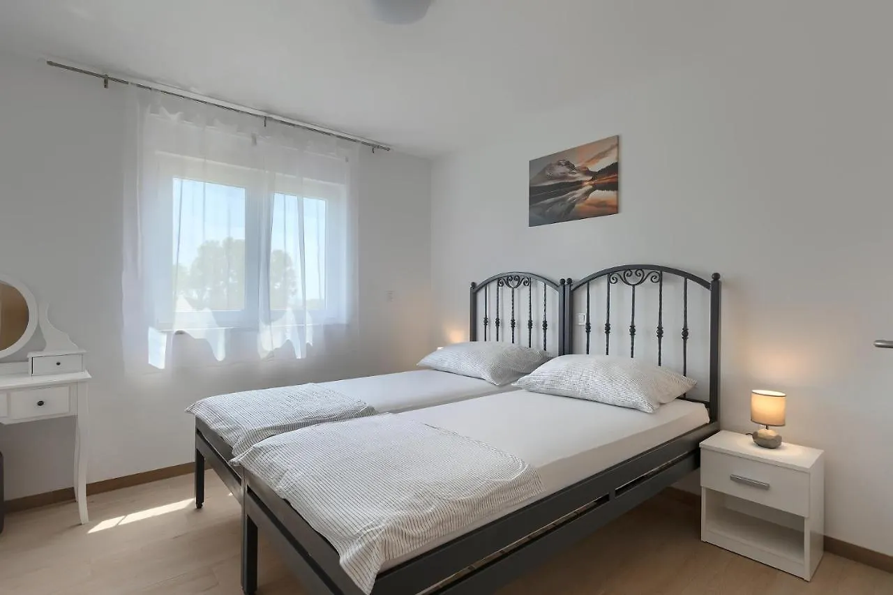 Apartments Filipovic Медулин Хорватия
